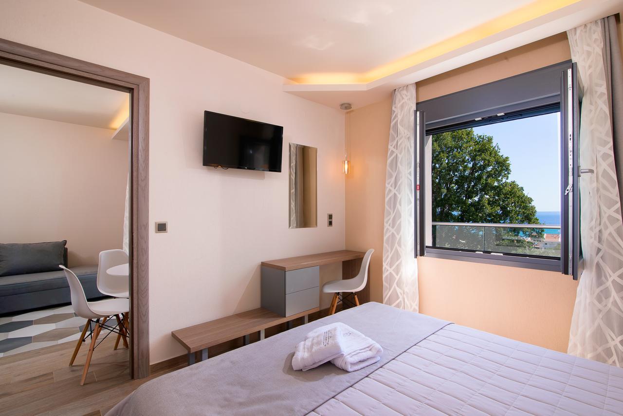 Semiramis Luxury Suites Chrysi Ammoudia Exterior foto