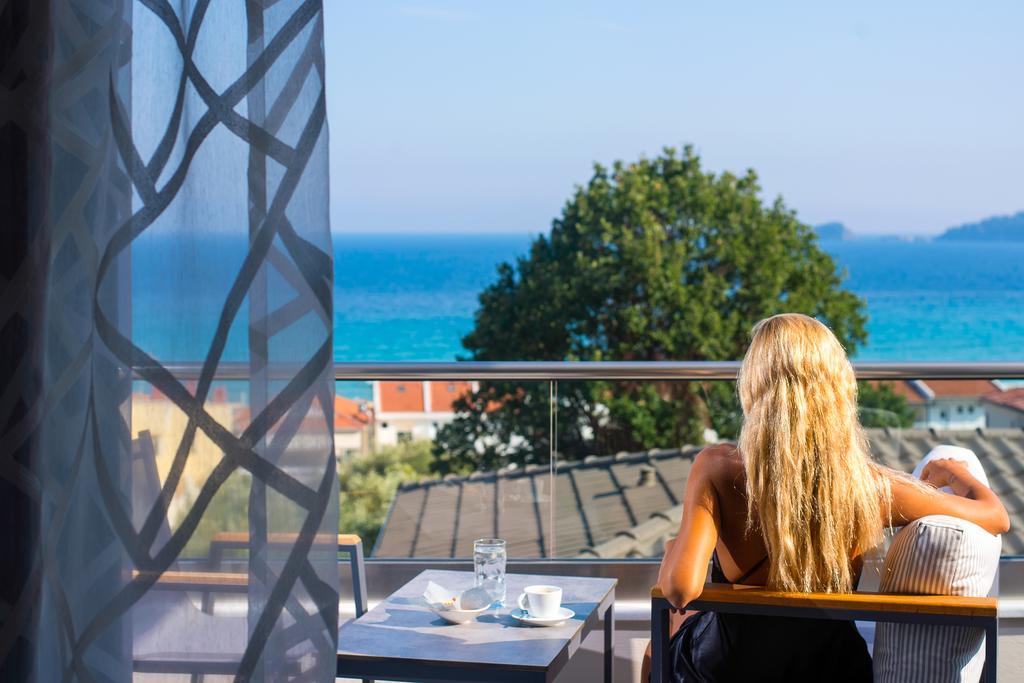 Semiramis Luxury Suites Chrysi Ammoudia Exterior foto