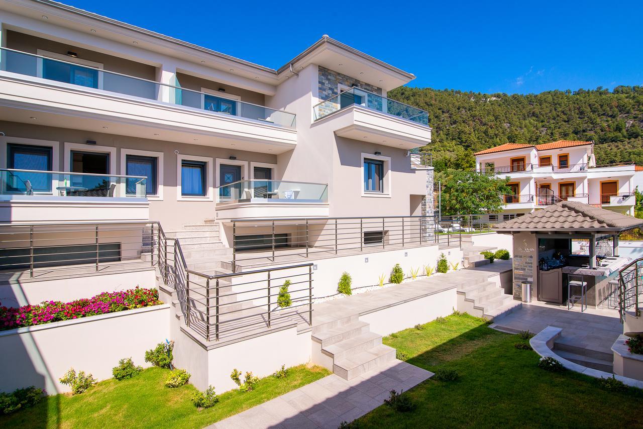Semiramis Luxury Suites Chrysi Ammoudia Exterior foto